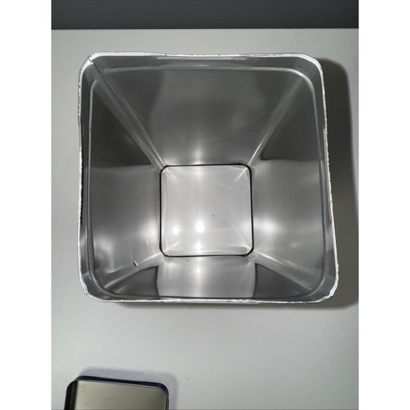 VTG Nabisco Premium Saltine Crackers 15oz. Tin Canister Dark Blue Lid 1978 - Picture 7 of 8